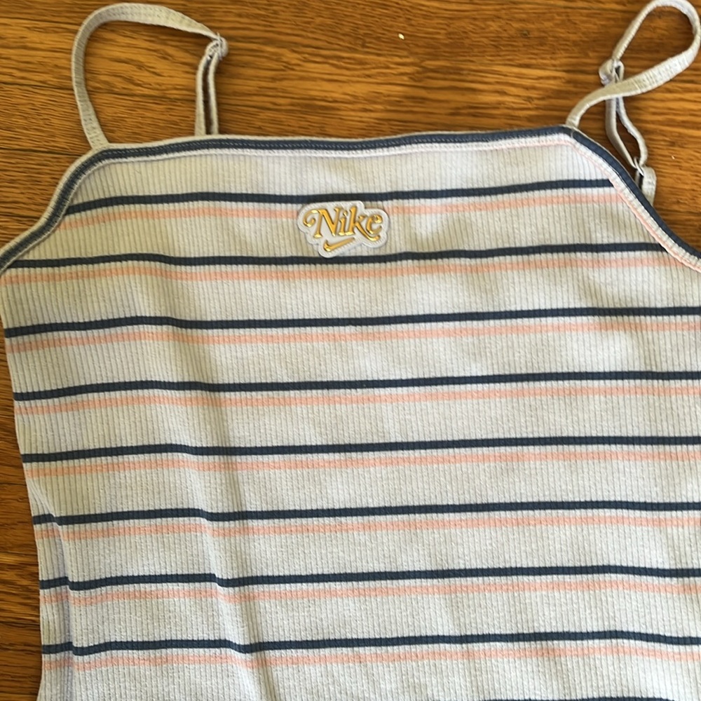 Nike midi athleisure dress lavender striped adjustable straps and slit on side - Picture 2 of 3